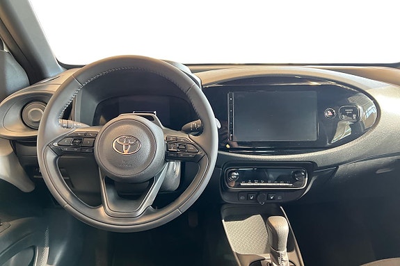 Toyota Aygo X 10 of 21