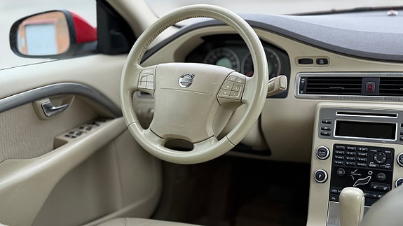 Volvo V70 19 of 20