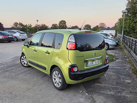Citroen C3 Picasso 2 of 15