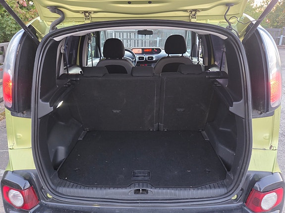 Citroen C3 Picasso 13 of 15