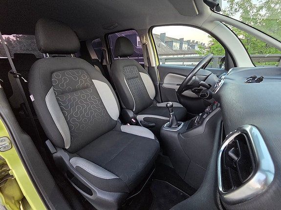 Citroen C3 Picasso 7 of 15