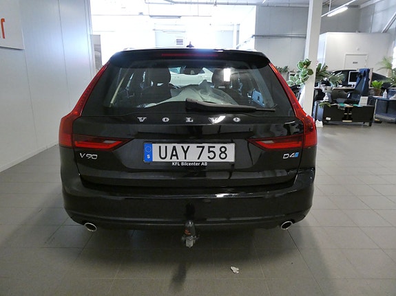 Volvo V90 4 of 20
