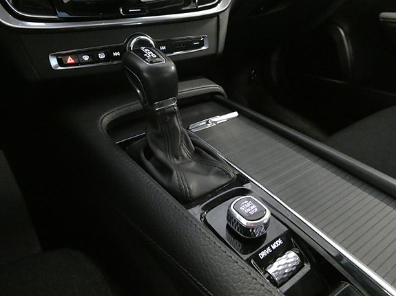 Volvo V90 13 of 20