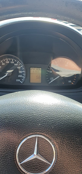Mercedes-Benz Vito 110 7 of 9