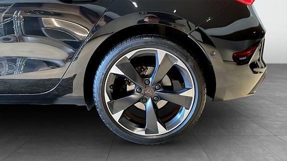 Cupra Leon 6 of 12
