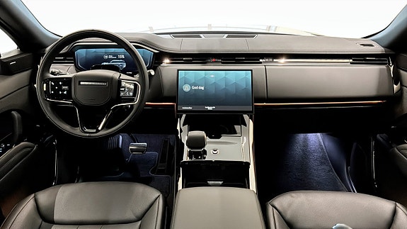 Land Rover Range Rover Sport 4 of 13