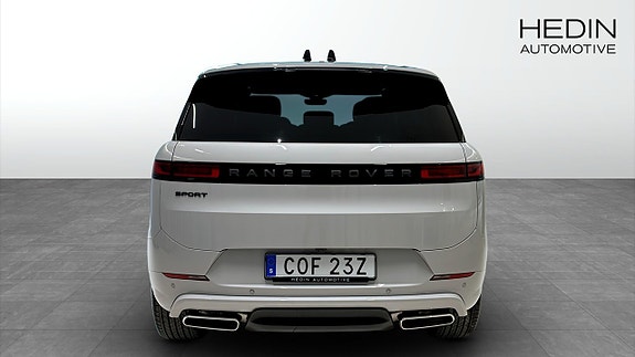 Land Rover Range Rover Sport 7 of 13