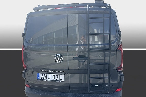 Volkswagen Transporter 10 of 14