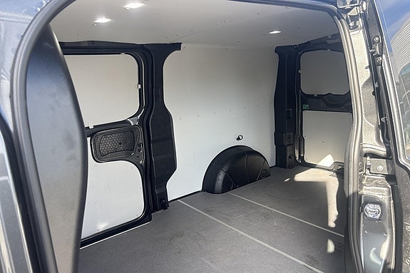 Volkswagen Transporter 8 of 14