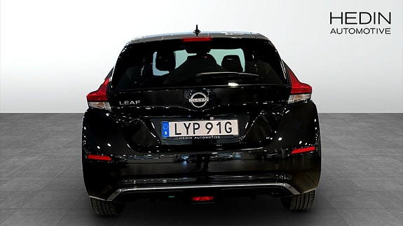 Nissan Leaf 7 of 16