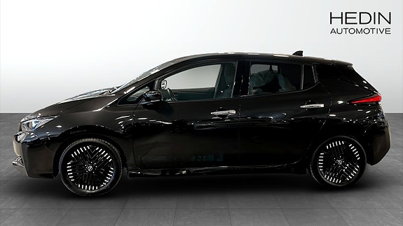 Nissan Leaf 6 of 16