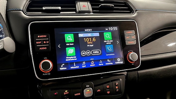 Nissan Leaf 12 of 16