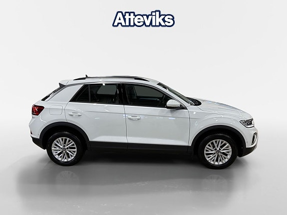 Volkswagen T-Roc 2 of 15