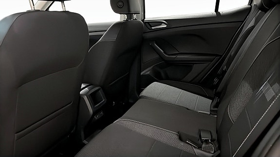 Volkswagen T-Cross 12 of 21