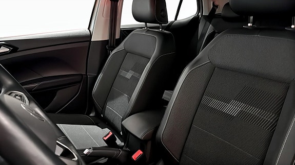 Volkswagen T-Cross 8 of 21
