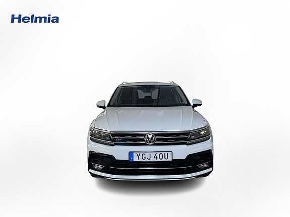 Volkswagen Tiguan 8 of 16