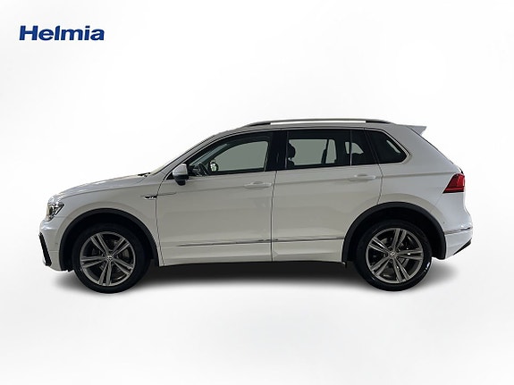 Volkswagen Tiguan 2 of 16