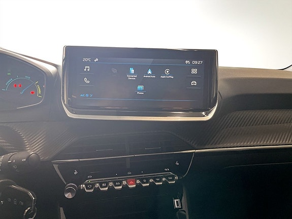 Peugeot 208 10 of 23