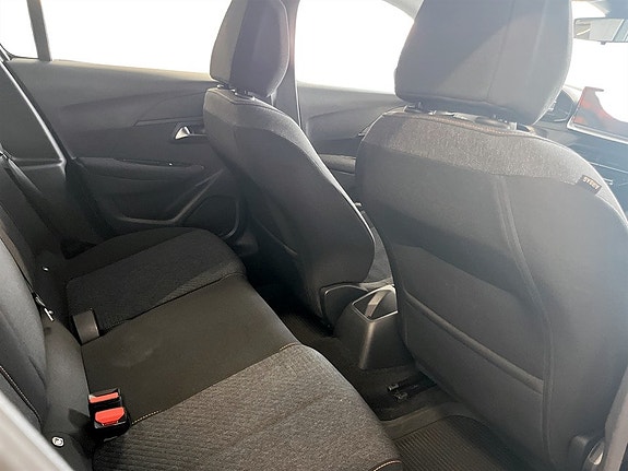 Peugeot 208 15 of 23