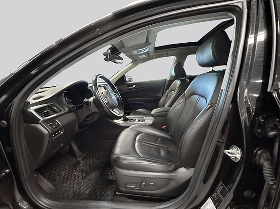 Kia Optima 8 of 20