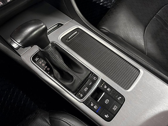 Kia Optima 12 of 20
