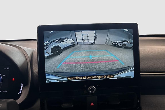 Toyota Yaris Cross 9 of 13