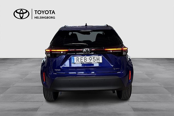 Toyota Yaris Cross 6 of 13