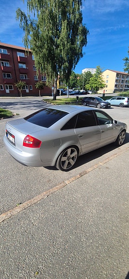 Audi A6 5 of 17