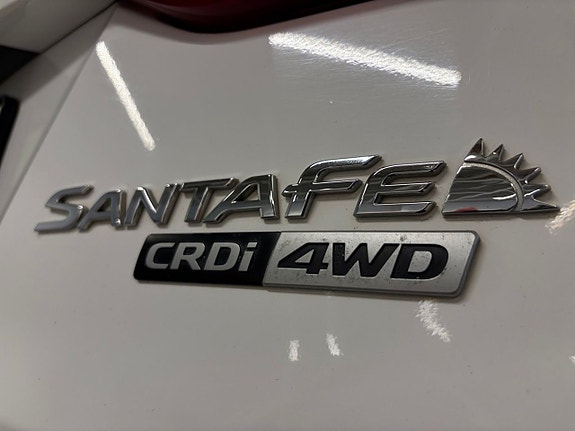 Hyundai Santa Fe 22 of 25