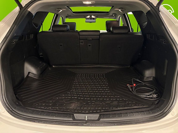 Hyundai Santa Fe 17 of 25