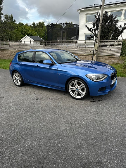 BMW 116i 2 of 11