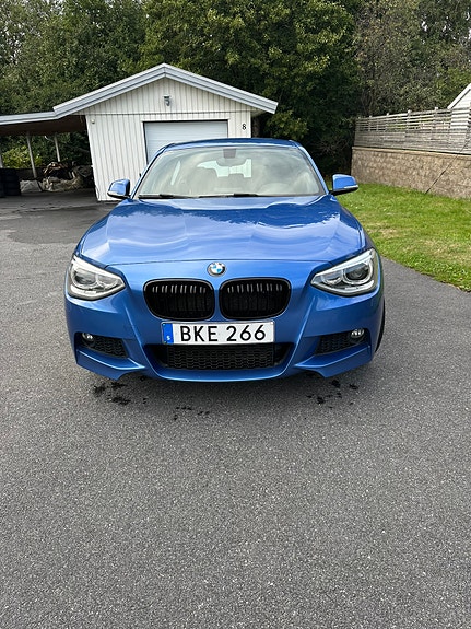 BMW 116i 7 of 11