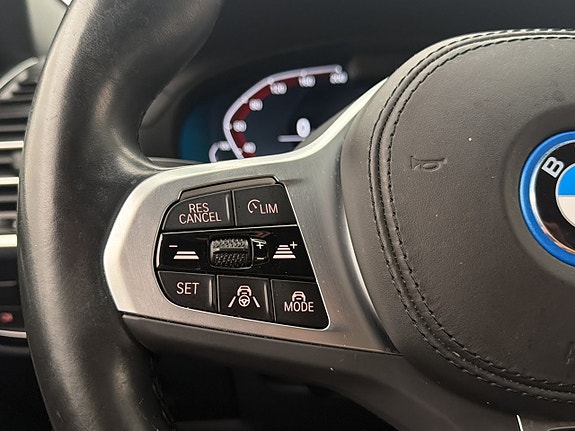 BMW iX3 18 of 30