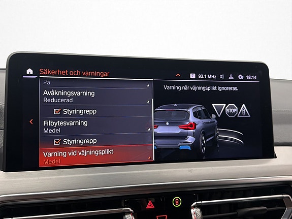 BMW iX3 24 of 30