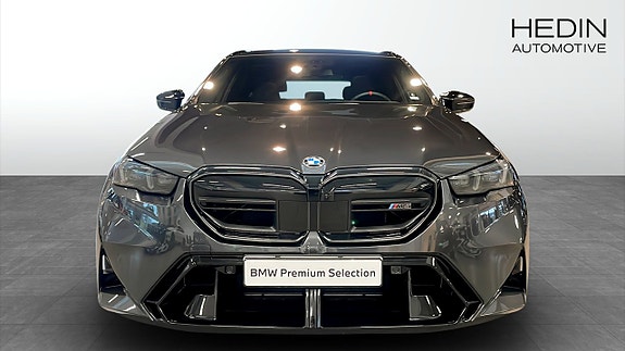 BMW M5 8 of 13