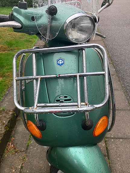 Piaggio Vespa ET4 7 of 7