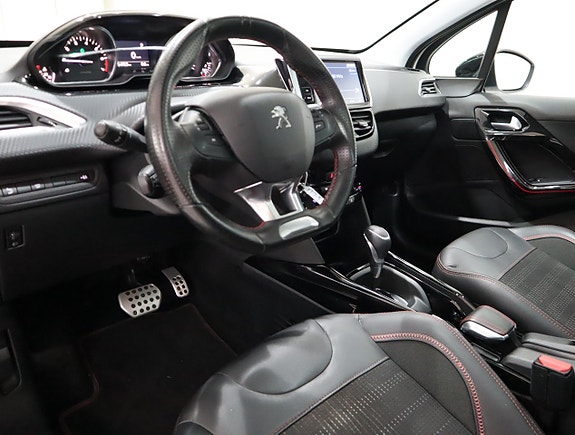 Peugeot 2008 10 of 19