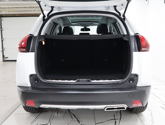 Peugeot 2008 6 of 19