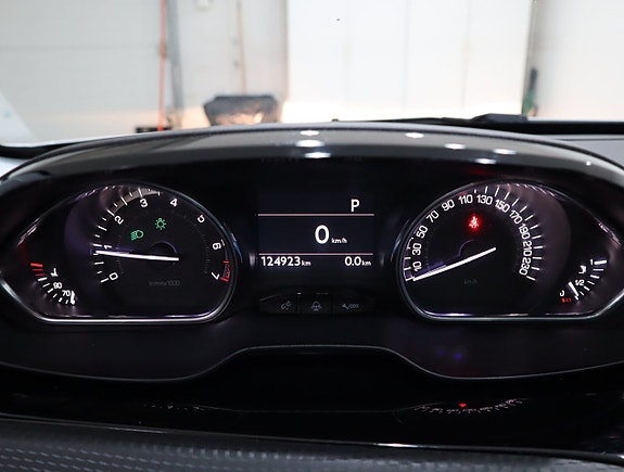 Peugeot 2008 14 of 19