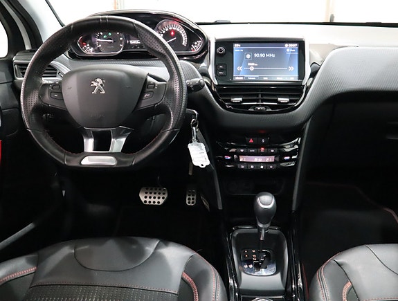 Peugeot 2008 13 of 19