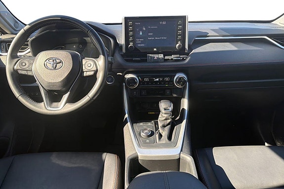 Toyota RAV4 11 of 22