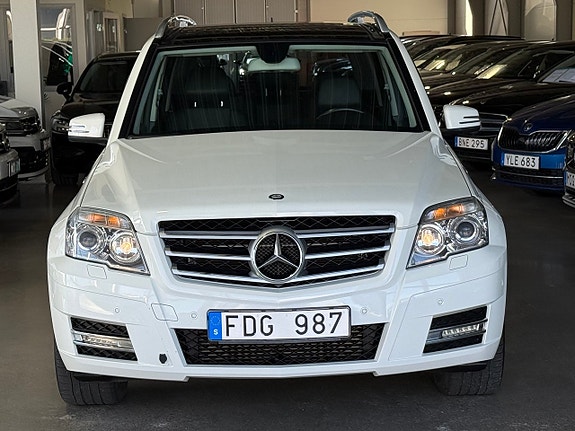Mercedes-Benz GLK220 20 of 28