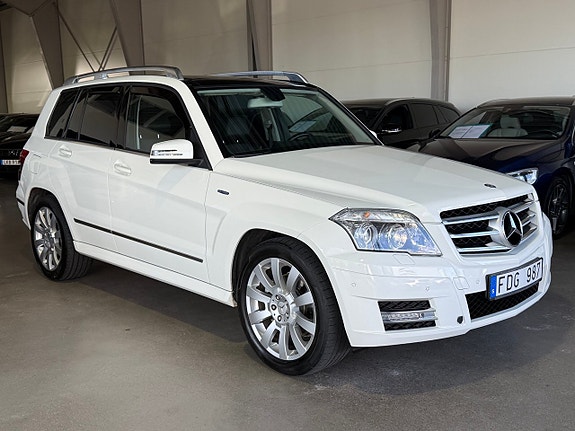 Mercedes-Benz GLK220 19 of 28