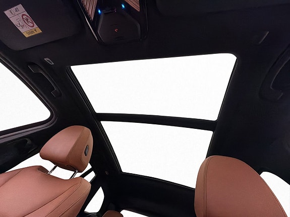 BMW iX3 14 of 30