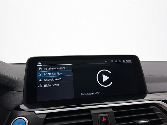 BMW iX3 23 of 30