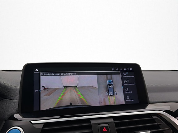 BMW iX3 19 of 30