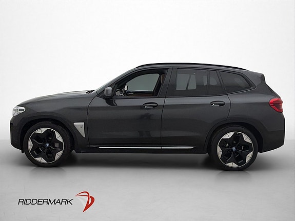 BMW iX3 5 of 30