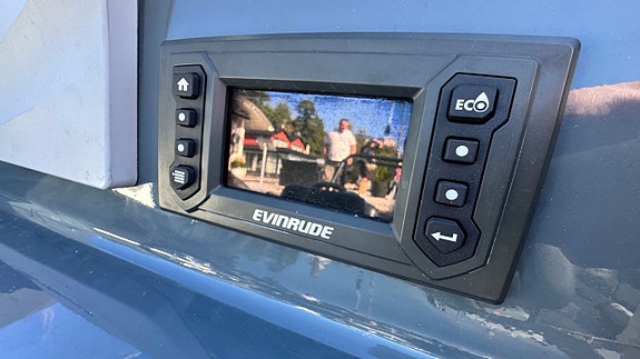 Seacat 750 2015 Evinrude G2 300 2015 11 of 14