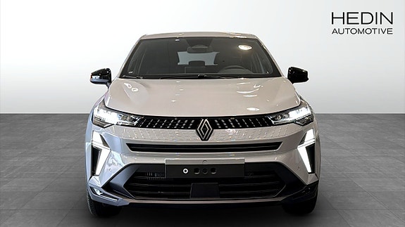Renault Captur 8 of 9