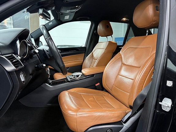 Mercedes-Benz GLE350 d 27 of 30